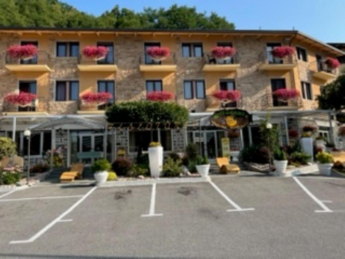 Hotel Iscla Едоло Екстериор снимка